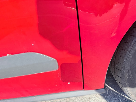 Ford Transit Courier 27 of 29