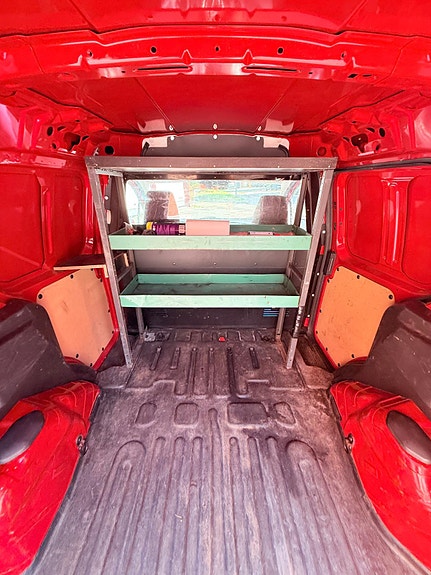 Ford Transit Courier 8 of 29