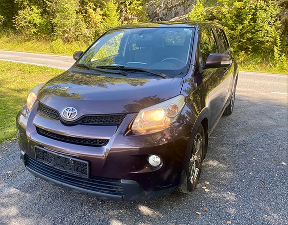 Toyota Urban Cruiser 3 of 18