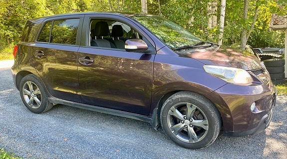 Toyota Urban Cruiser 10 of 18