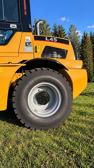 PowerTrack L45 PRO hjullaster –Vi tilbyr gunstig leasing og innbytte i det meste 14 of 30