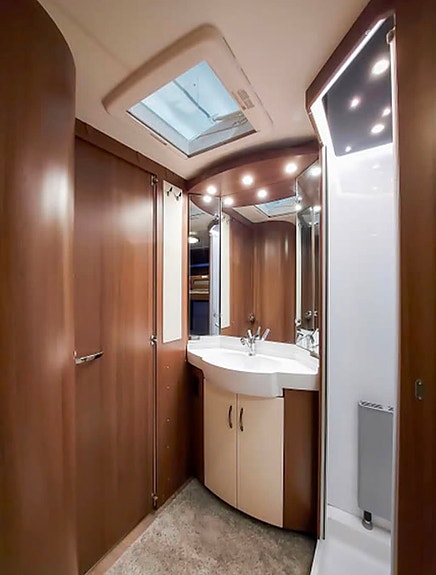 Hobby 720 KWFU Prestige 19 of 23