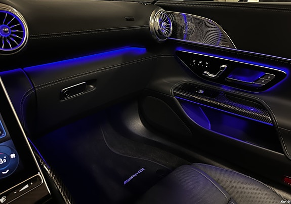 Mercedes-Benz SL63 29 of 30