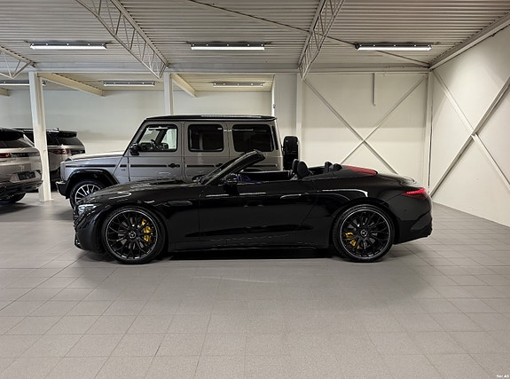Mercedes-Benz SL63 2 of 30