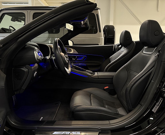 Mercedes-Benz SL63 7 of 30