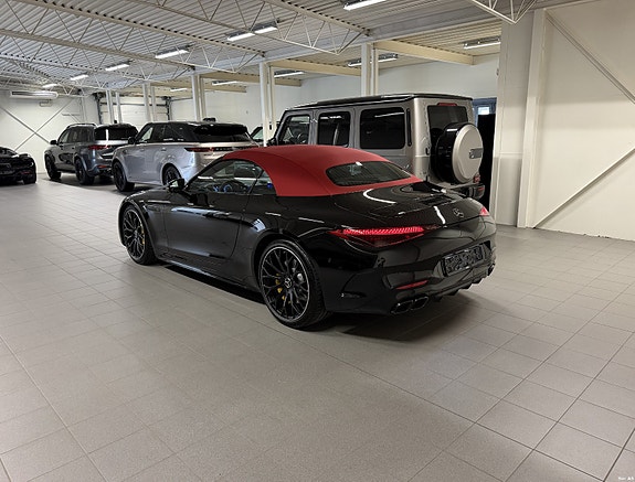 Mercedes-Benz SL63 6 of 30