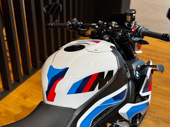 BMW M 1000 R - Kampanje! Spar 15 000 kr 7 of 9