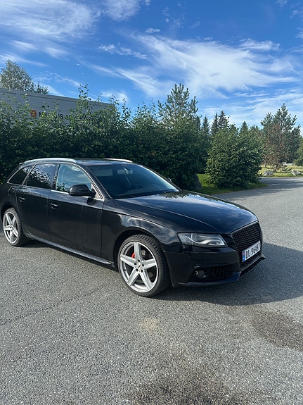 Audi A4 3 of 11