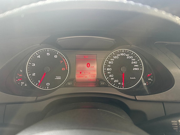 Audi A4 9 of 11