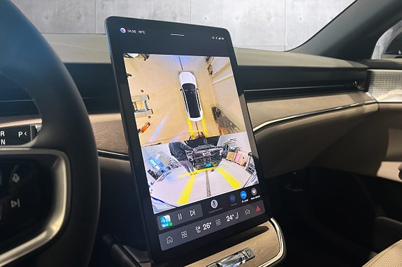 Volvo ES90 13 of 21