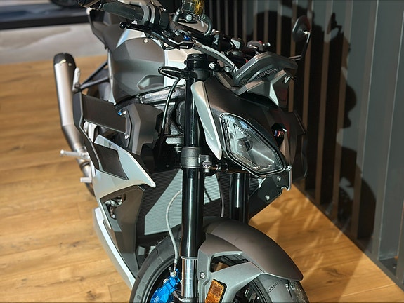 BMW M 1000 R - Kampanje! Spar 15 000 kr 17 of 17
