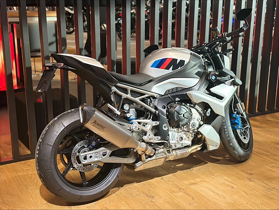 BMW M 1000 R - Kampanje! Spar 15 000 kr 3 of 17