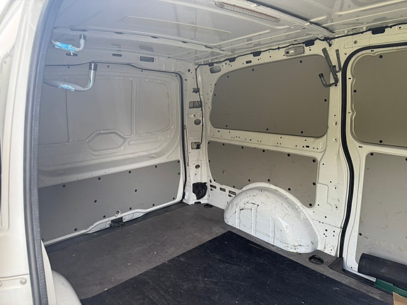 Mercedes-Benz Vito 119 6 of 10