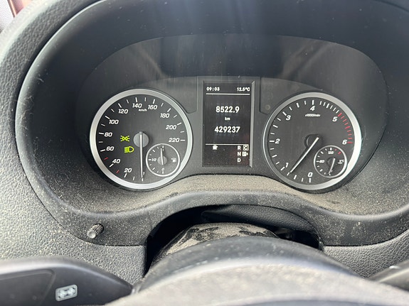 Mercedes-Benz Vito 119 9 of 10