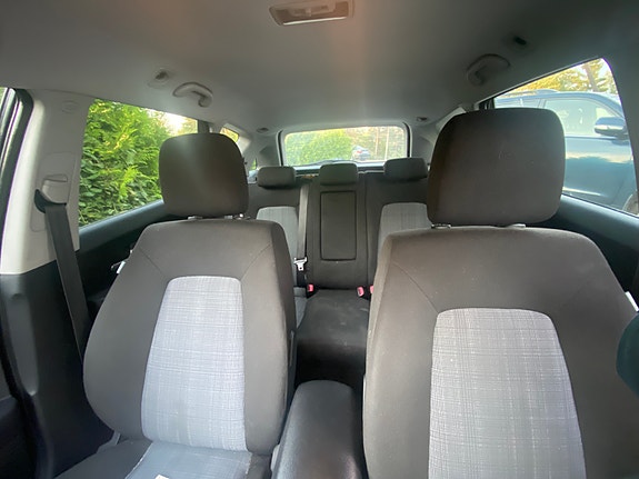 Kia Ceed 7 of 9