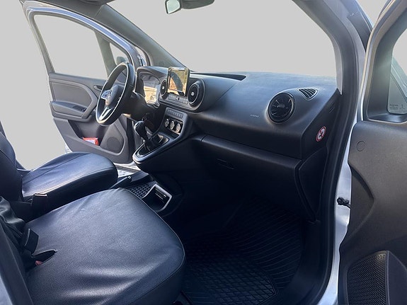 Mercedes-Benz Citan 112 14 of 16