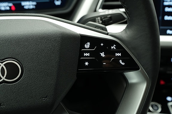 Audi e-tron 30 of 30