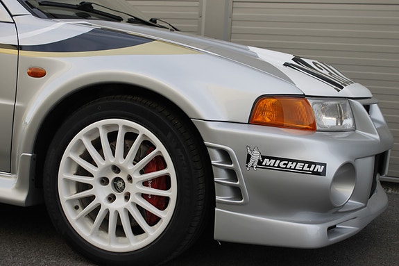 Mitsubishi Lancer 4 of 30