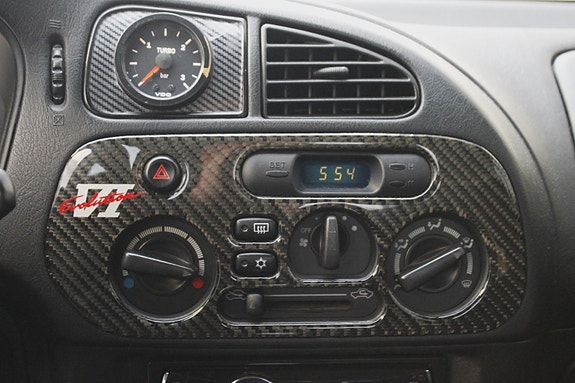 Mitsubishi Lancer 25 of 30
