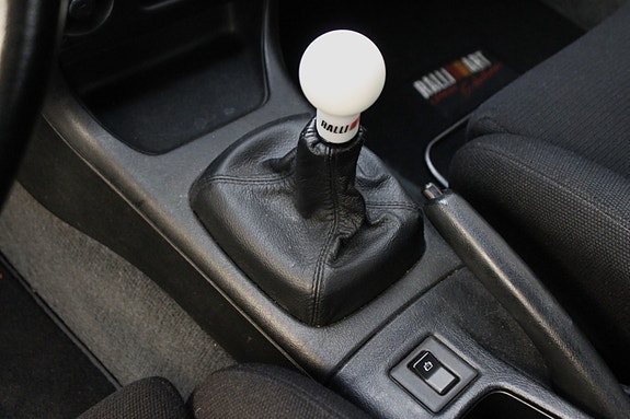 Mitsubishi Lancer 23 of 30
