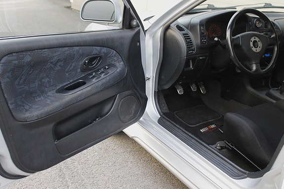 Mitsubishi Lancer 18 of 30