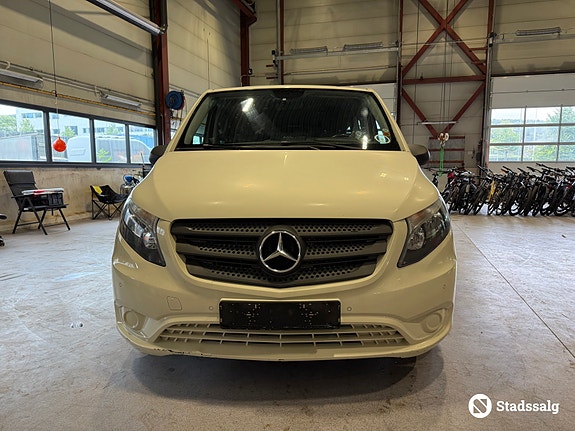 Mercedes-Benz Vito 114 2 of 10