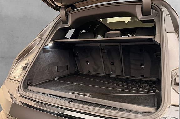 BMW iX 20 of 30