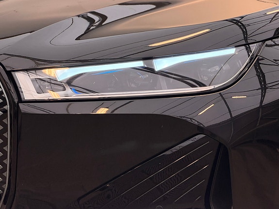 BMW iX 3 of 30