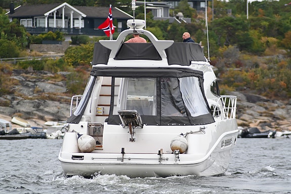 Sealine T47: 3 lugarer 2 bad – Ny kalesje - Nirox - Generator - 2 x ankervinsj 8 of 30