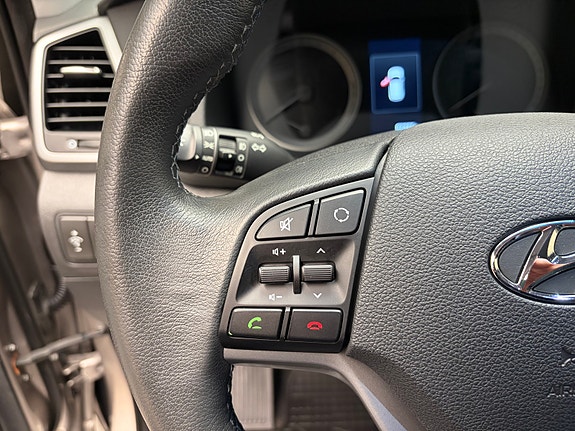 Hyundai Tucson 18 of 30