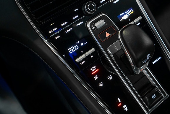 Porsche Panamera 22 of 28