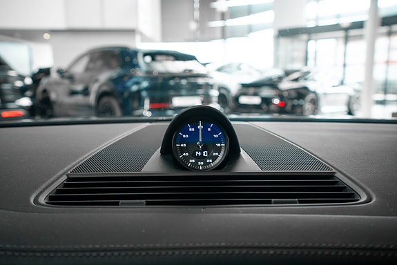Porsche Panamera 25 of 28