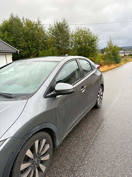 Honda Civic 2 of 16