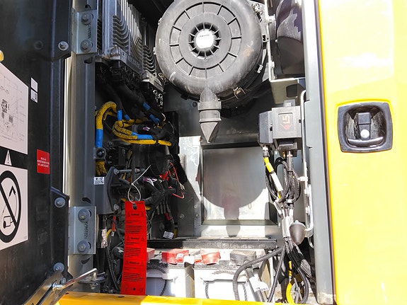 Liebherr 924 22 of 26