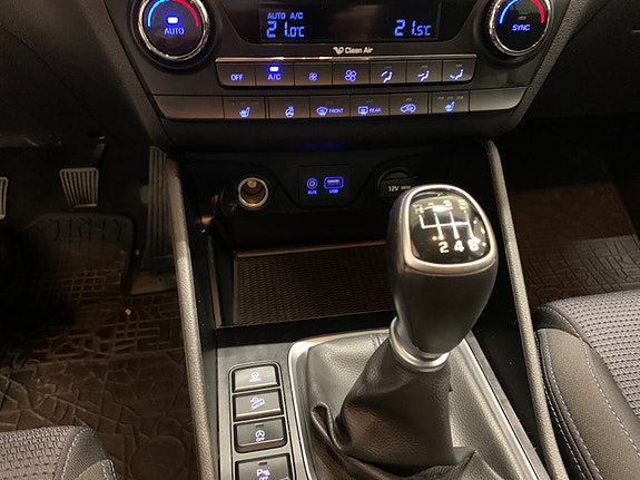 Hyundai Tucson 27 of 28