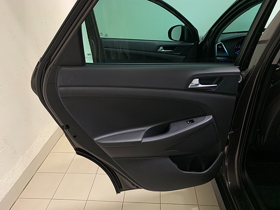 Hyundai Tucson 14 of 28