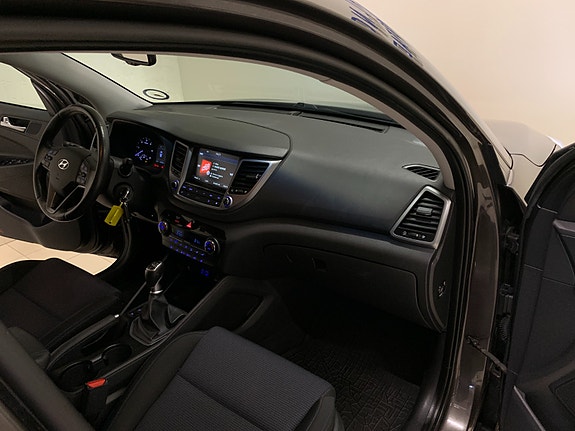 Hyundai Tucson 20 of 28