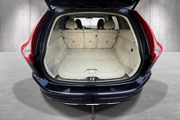 Volvo XC60 22 of 23