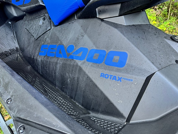 BRP SEA-DOO SPARK TRIXX 2UP 2023 / KUN 19 TIMER / HENGER / BATTERIDREVET HEIS 13 of 29