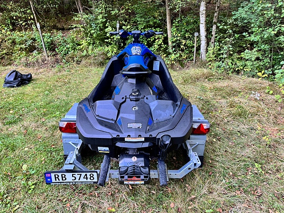 BRP SEA-DOO SPARK TRIXX 2UP 2023 / KUN 19 TIMER / HENGER / BATTERIDREVET HEIS 6 of 29