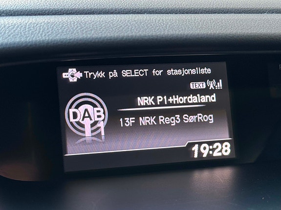 Honda CR-V 14 of 27
