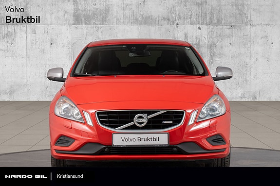 Volvo S60 4 of 30