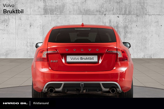 Volvo S60 7 of 30