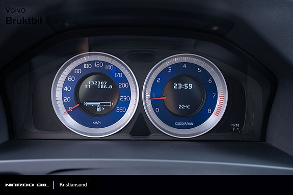 Volvo S60 16 of 30