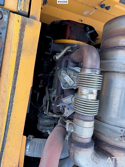 Hyundai Robex 160LC-9A m/ 2 skuffer og rototilt – Byttet understell! SE VIDEO 20 of 30
