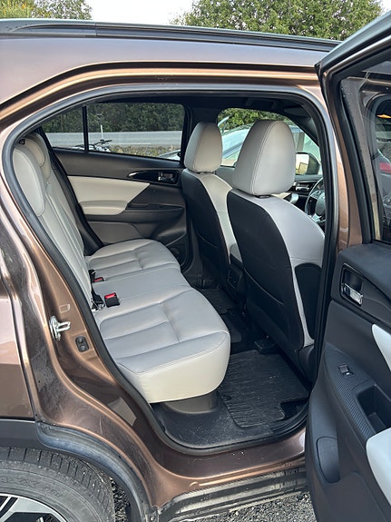 Mitsubishi Eclipse Cross 6 of 15