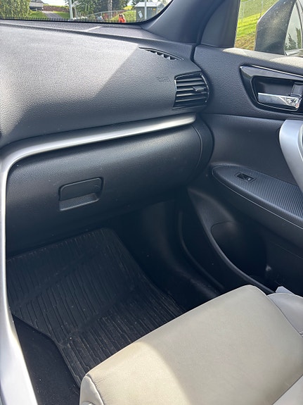 Mitsubishi Eclipse Cross 15 of 15