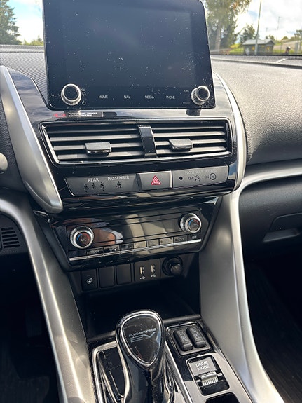 Mitsubishi Eclipse Cross 11 of 15