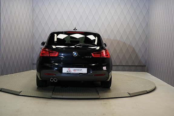 BMW 120d 6 of 30