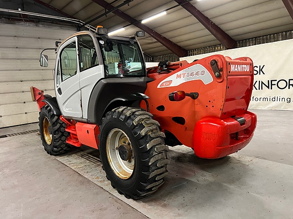 Manitou MT 1440 m/Hydr. pallegaffel 7 of 13
